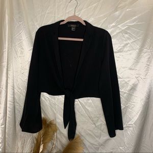 Flare sleeve crop tie blouse